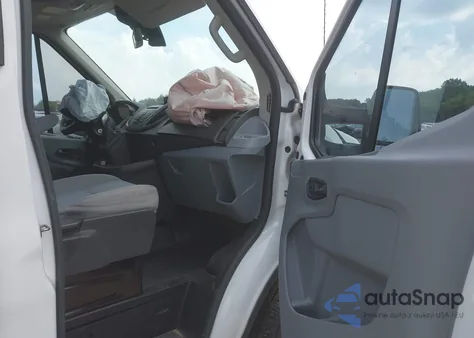 2015 Ford Transit-250 из США, поврежденный, VIN 1FTNR2CM7FKA03643